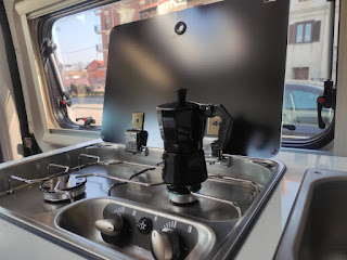 Camper van caffè moka