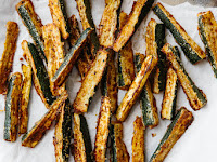 BAKED ZUCCHINI FRIES (GLUTEN-FREE, LOW-CARB)