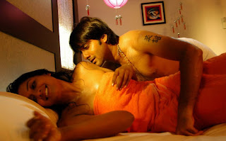 Vimala Raman Hot with Tarun in Chukkalanti Ammayi Chakkanaina 
Abbayi Telugu Movie Latest Unseen images, phots, gallery pictures