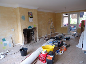 If you want to see the transformation of a dated old granny living room / lounge into a bright light modern space, click here for plenty of before and after photos!