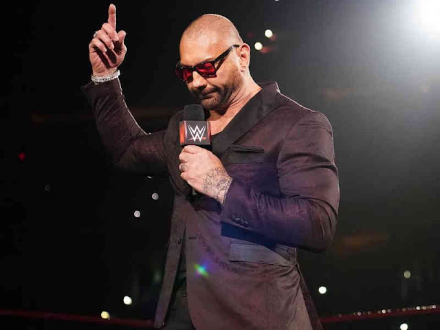 Kalah dari Triple H, Dave Batista Bautista Pensiun Dini dari WWE Universe