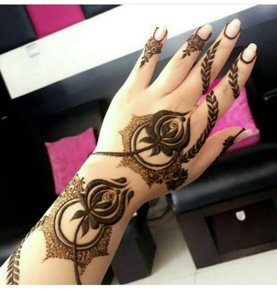 mehndi design