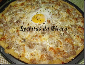 Pizza de atum e ovo