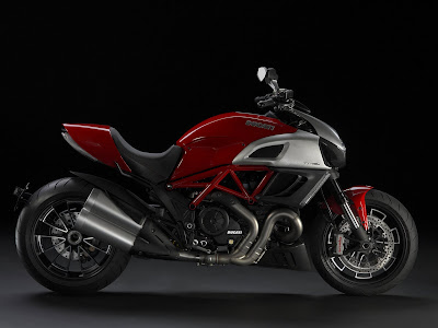 2011 Ducati Diavel Sportbike