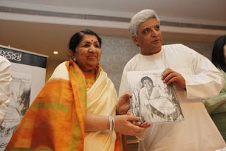 Lata Mangeshkar Launches Her Book Event Images