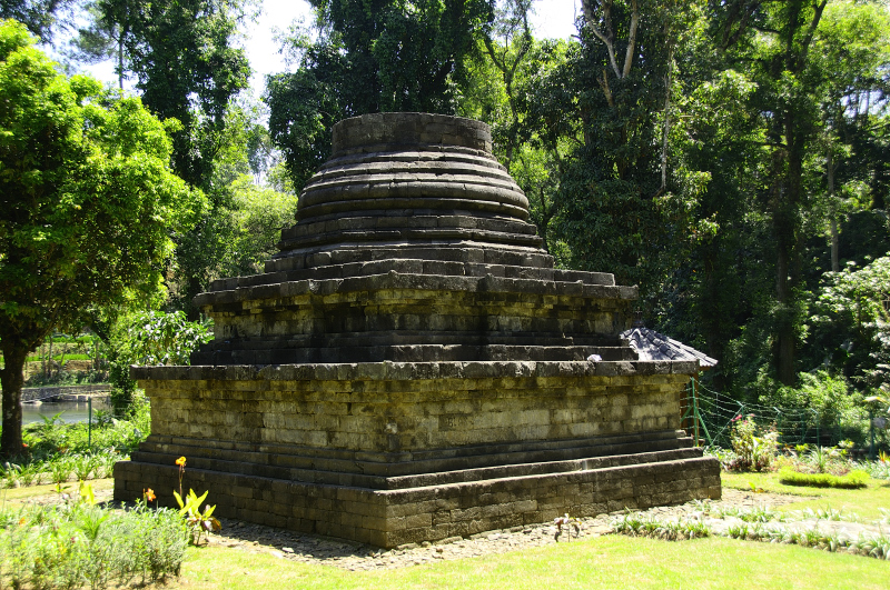 MENGAKU BACKPACKER: DAFTAR CANDI YANG ADA DI INDONESIA