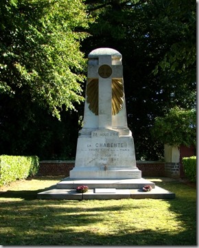 4. Monument begraafplaats Moislains (515x640)