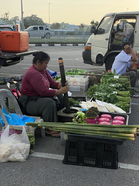 Pasar Pagi di Bintulu
