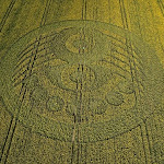 gambar crop circle, foto crop circle, alien, ufo, lingkaran tanaman, www.digaleri.com