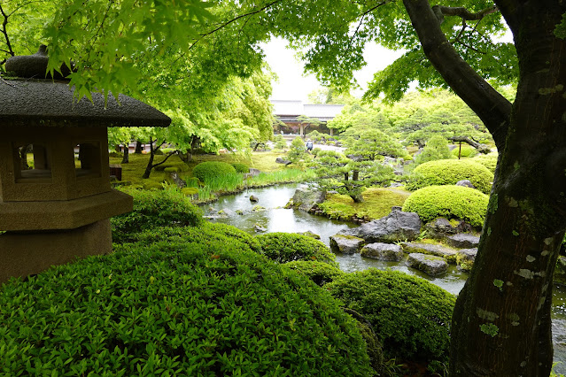 島根県松江市八束町波入 由志園