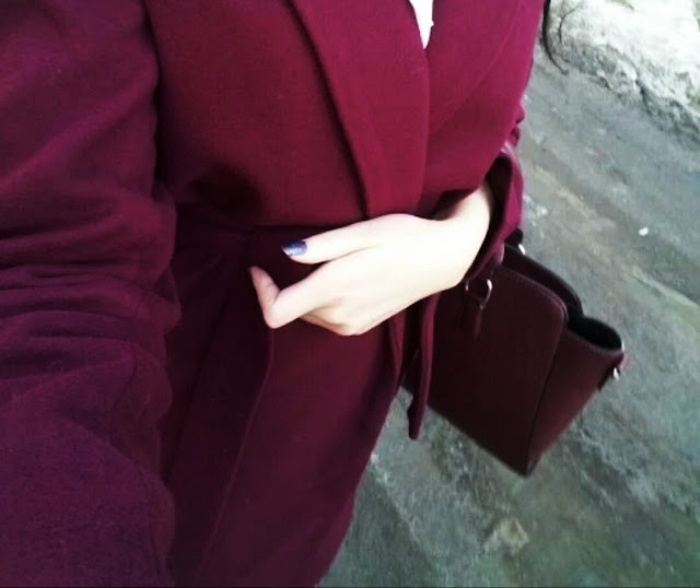 trench coat  wool echarpe fashionoutwear bag outfit