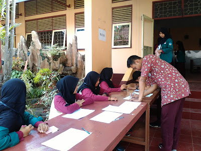 Donor Darah Sukarela di SMA Negeri 5 Purwokerto Mazzajie