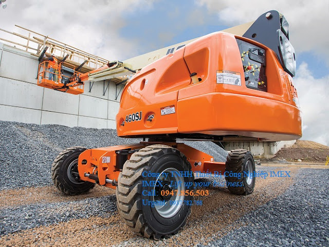 Xe nâng người tự hành JLG USA