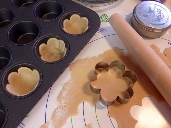 How to Make Pumpkin Pie Tartlets