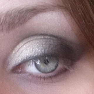 gray smoky eyeshadow