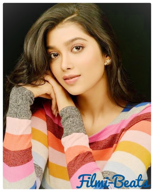 Digangana Suryavanshi biography and wallpaper