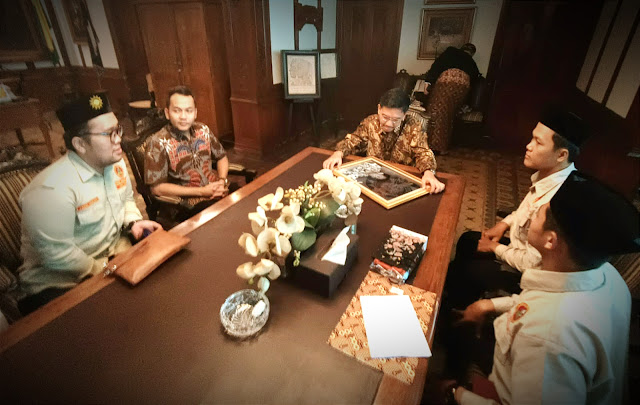 Silaturahmi dengan KGPAA Mangkunegara X, Pemuda Muhammadiyah Solo Bahas Kerja Sama Ekonomi dan Budaya