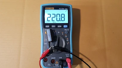 HOW   TO   TEST    CAPACITOR
