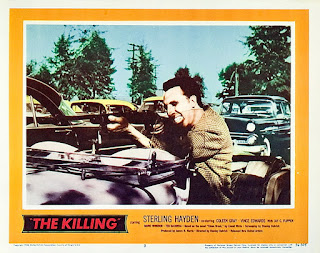 THE KILLING. Lobby Card: 36 x 28 cms. Estados Unidos. ATRACO PERFECTO. The Killing. 1956. Estados Unidos. Dirección: Stanley Kubrick. Reparto: Sterling Hayden, Coleen Gray, Vince Edwards, Jay C. Flippen, Marie Windsor, Ted de Corsia, Elisha Cook Jr., Joe Sawyer, Timothy Carey, Jay Adler, Joe Turkel, Kola Kwariani, James Edwards, Tito Vuolo, Cecil Elliott, Dorothy Adams, Herbert Ellis, Mary Carroll.