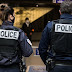 Paris: Un demandeur d’asile relâché après avoir menacé au couteau deux policiers