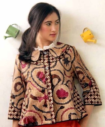 13 Model  Baju Batik  Casual Wanita  Muda Lengan Panjang 