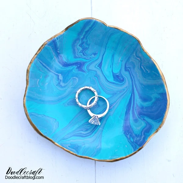 EasySculpt Resin Ring Dish with Marbled Finish DIY