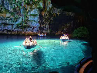 Danau terindah Dunia dan Indonesia