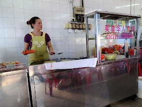 Chinese Roti Prata (Canai) @ Restoran Furong 芙蓉华人煎饼 in Taman Johor Jaya,