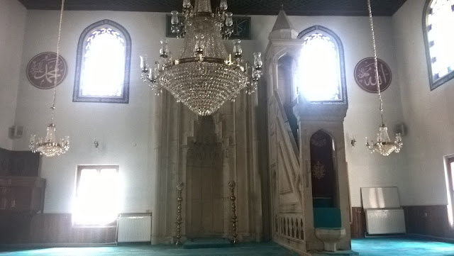 Ferhat Paşa (Hacı Kadı) Camii içi