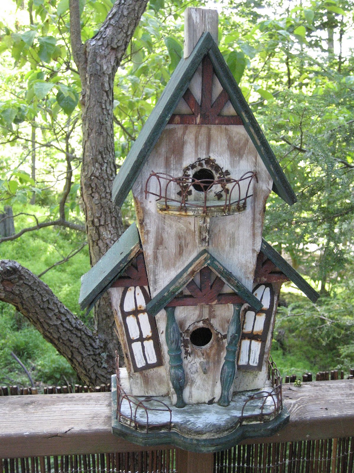 red bird house plans