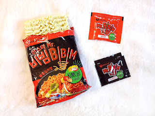 Nongshim Mr Bibim Noodles Stir Fried Kimchi Flavour Review