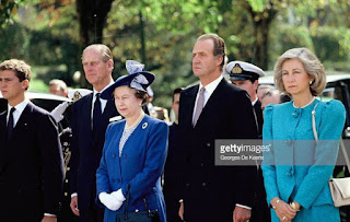 King Juan Carlos and Queen Elizabeth II