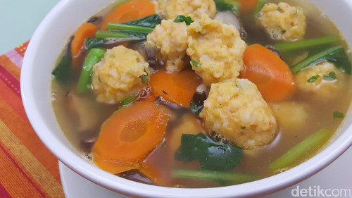 Bikin Bakso Udang yang Gurih Kenyal Buat Buka Puasa!