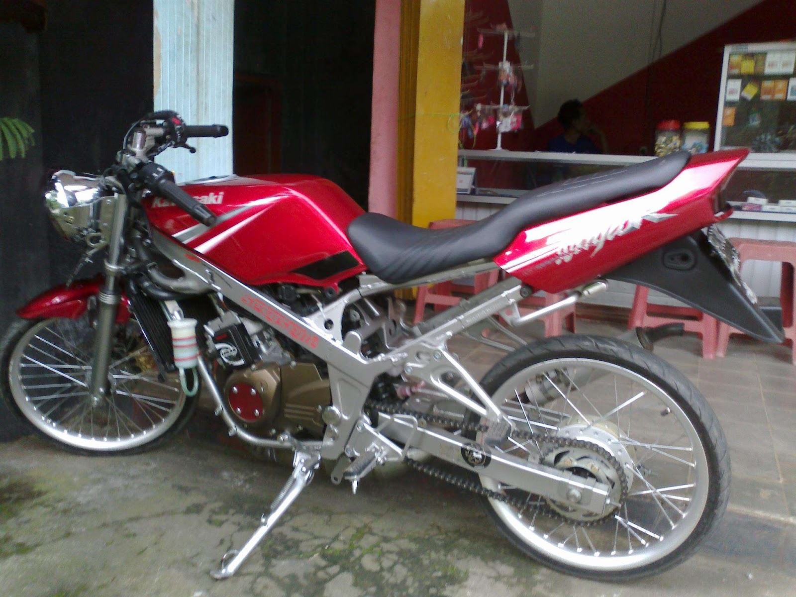 FOTO MODIF NINJA 150R JASAD TERLAKNAT