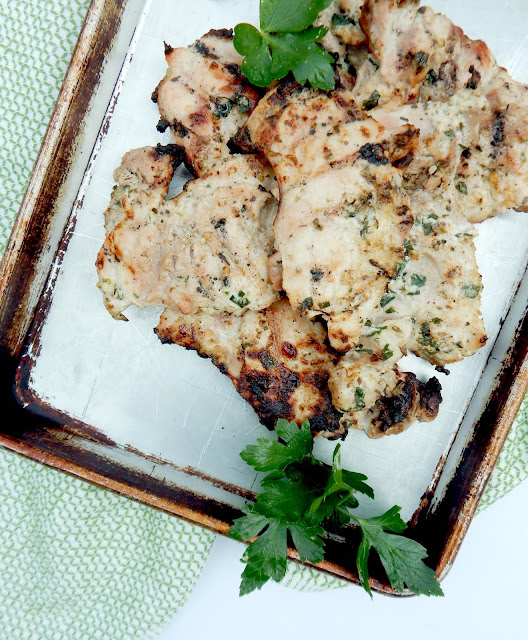 24 Hour Greek Chicken Marinade...this will be your NEW, favorite marinade!  5 minute prep and can stay marinating for up to 24 hours.  Creamy, lemony, garlicky and perfect for summer! (sweetandsavoryfood.com)