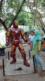 Patung Iron Man, Low Budget Travel, Taman Super Hero, Bandung