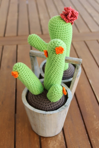 Not 2 late to craft: Cactus de ganxet núm. 2 / Crocheted cactus nº2