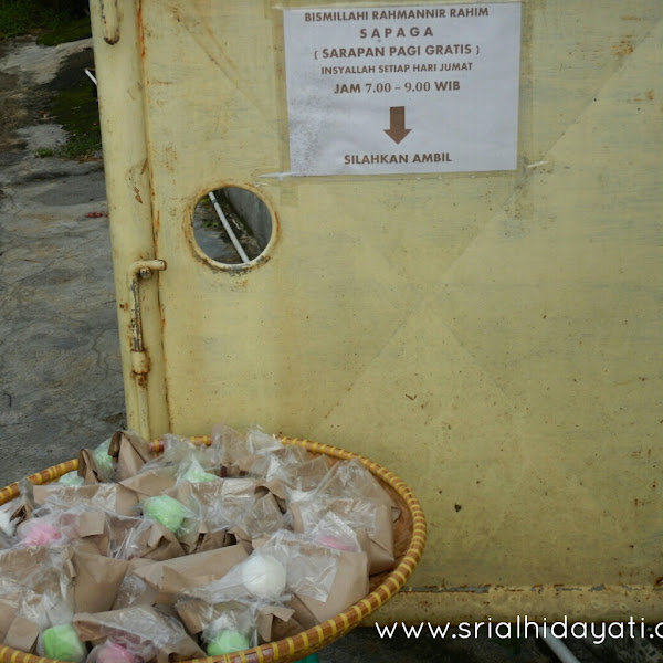 Program Sarapan Pagi Gratis Tiap Jumat Inisiatif Ibu Mertua Saya