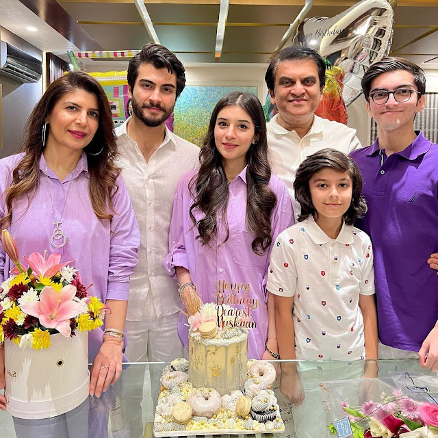 Abdullah Kadwani With Family