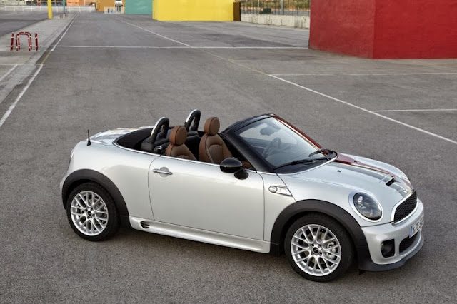 2012 Mini Roadster Side 