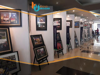 Partisi R8 Untuk Pameran Foto