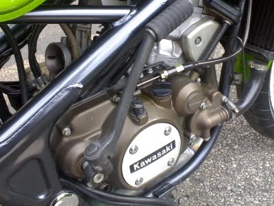 Spesifikasi Modifikasi Kawasaki Ninja RR - Modifikasi Motor-R