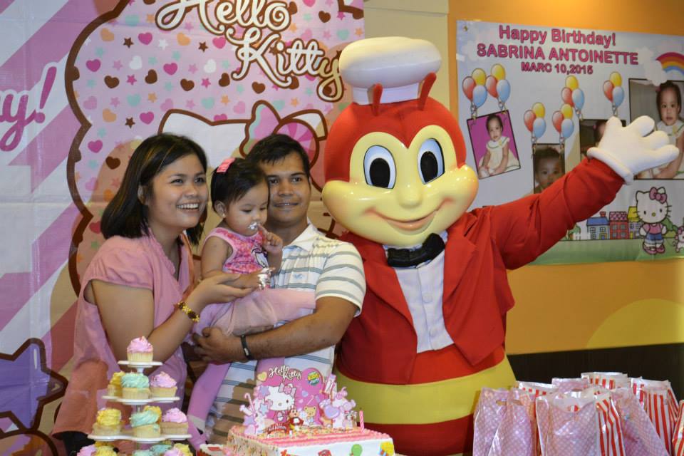 How To Raise A Bundle Of Joy My Baby S 1st Birthday Party At Jollibee