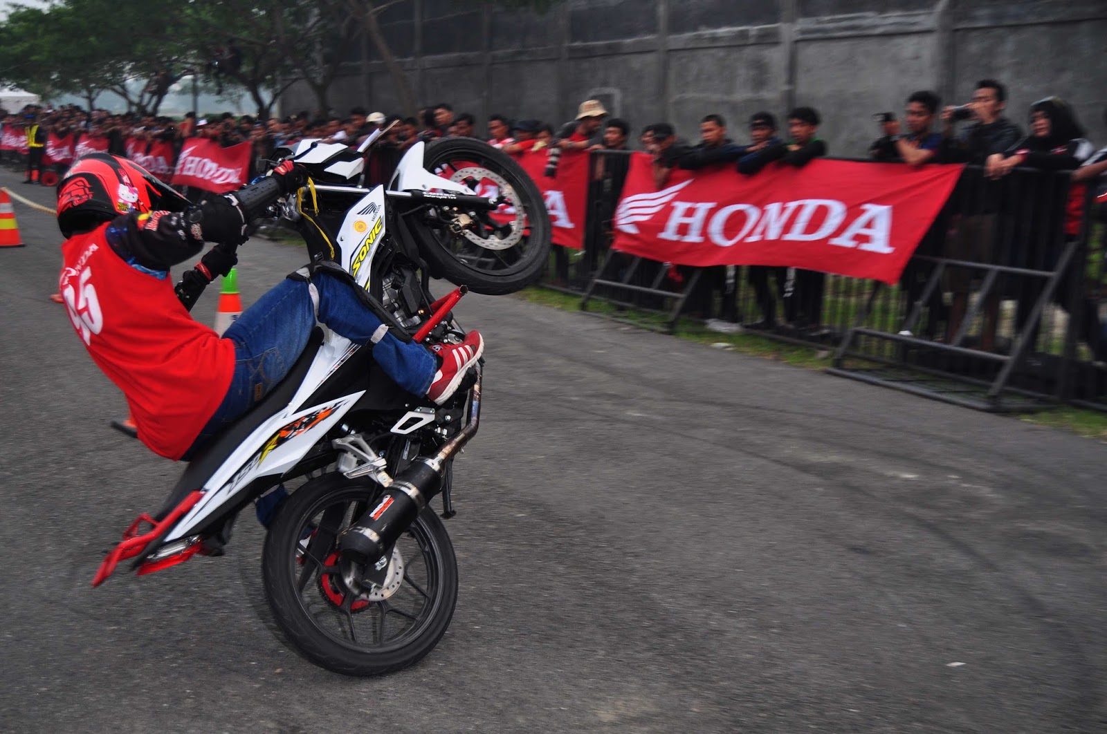 Horas Hondaku Model Baru All New Honda CB150R StreetFire Dan New