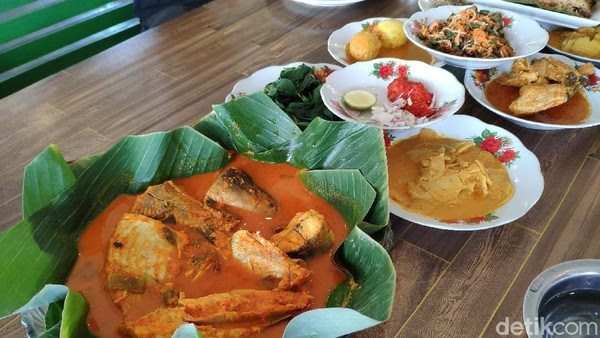 Rekomendasi Kuliner Khas Dekat Bandara Pekanbaru Riau