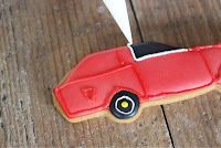 Biscuiteers Classic Car Show Biscuit Tin