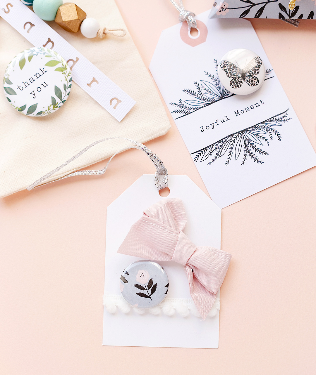 Gift Tag with Bow and flair Button Press