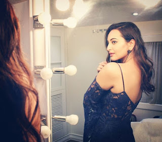 100+ Best Sonakshi Sinha Wallpapers, Images, Pictures, Pics 2020