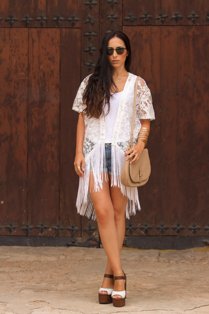Blogger valenciana de moda - Look casual shorts vaqueros