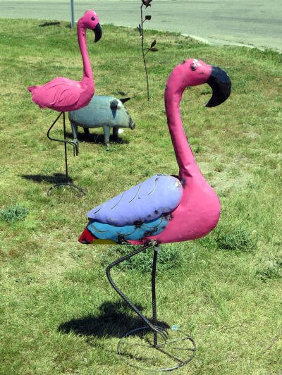 flamingo yard art